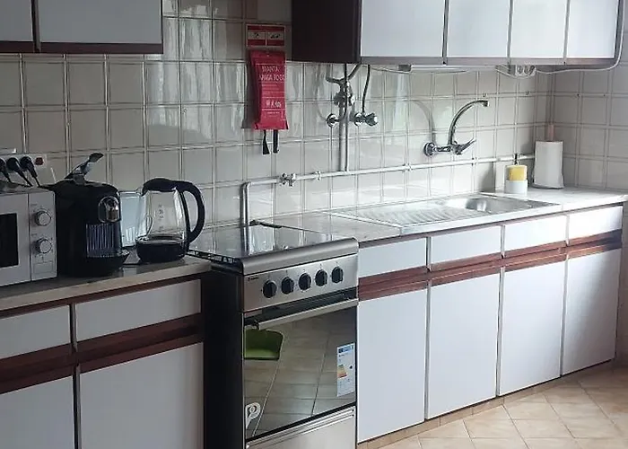 Casa Vitorino Лейрия